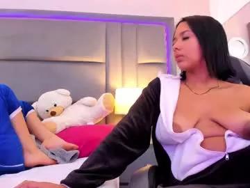 hiilarybrown from Chaturbate