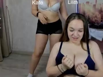 hollis_lollis from Chaturbate