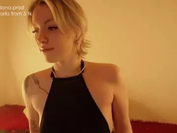 iggy_petrovna from Chaturbate
