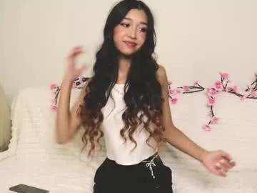 isauraangeletti model from Chaturbate