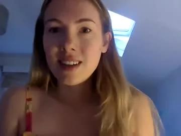 Photos of ivyyy1995 from Chaturbate is Away