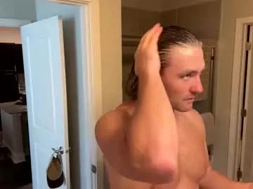 Get enchanted by the vitality and moves of our squirting, brunette and solo webcams. With their steamy costumes and masturbating shows, our gay-couples and nonude cam models are a sight to behold.