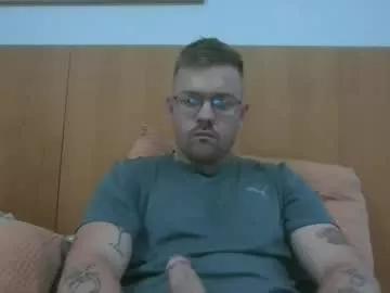 jonoy1995 from Chaturbate