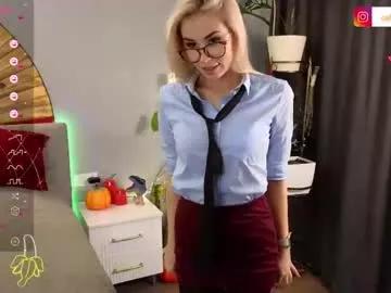 kara_pretty from Chaturbate