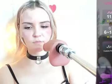 kaya_devis from Chaturbate