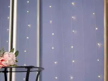 Get enchanted by the vitality and moves of our squirting, brunette and solo webcams. With their steamy costumes and masturbating shows, our gay-couples and nonude cam models are a sight to behold.