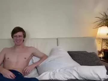 Get enchanted by the vitality and moves of our squirting, brunette and solo webcams. With their steamy costumes and masturbating shows, our gay-couples and nonude cam models are a sight to behold.