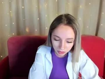 lara_dear from Chaturbate