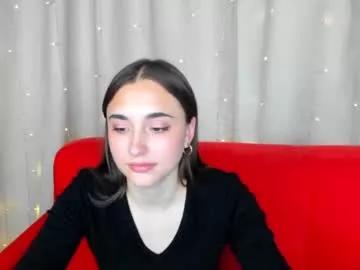 lara_dear from Chaturbate