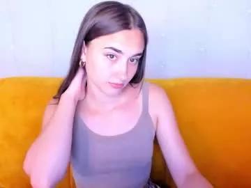 lara_dear from Chaturbate