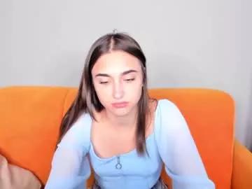lara_dear from Chaturbate