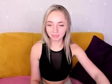 lara_dear from Chaturbate