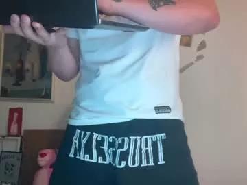 larryb1rd from Chaturbate