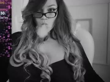 leila_mendez from Chaturbate