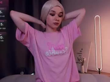 lili_summer from Chaturbate