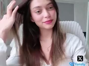 lilyewing_ from Chaturbate