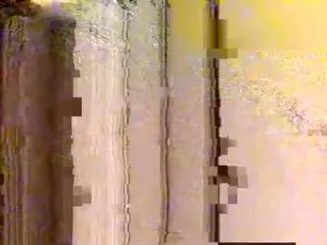 littlekittygirl999 from Chaturbate