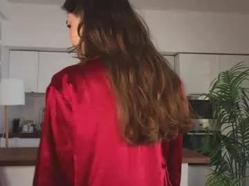 Get enchanted by the vitality and moves of our squirting, brunette and solo webcams. With their steamy costumes and masturbating shows, our gay-couples and nonude cam models are a sight to behold.