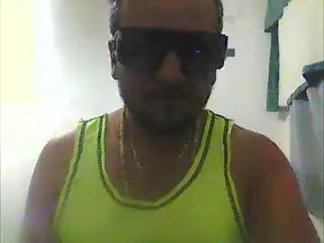 llchuckll238628 from Chaturbate