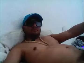 llchuckll238628 from Chaturbate