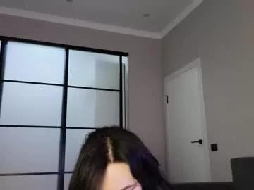 lunajii model from Chaturbate