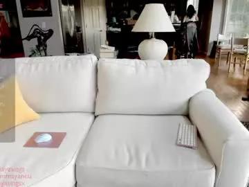 mayasings from Chaturbate