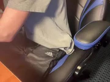 Get enchanted by the vitality and moves of our squirting, brunette and solo webcams. With their steamy costumes and masturbating shows, our gay-couples and nonude cam models are a sight to behold.