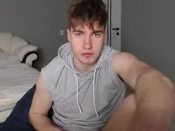 Get enchanted by the vitality and moves of our squirting, brunette and solo webcams. With their steamy costumes and masturbating shows, our gay-couples and nonude cam models are a sight to behold.