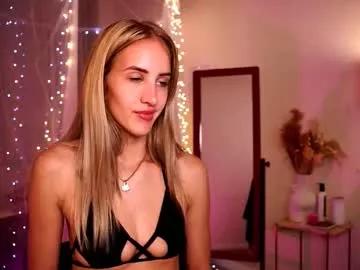 misssweettiee from Chaturbate