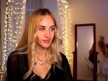 misssweettiee from Chaturbate