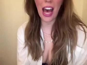 mommyofyourdreams from Chaturbate