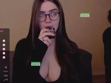 mooduck69 from Chaturbate