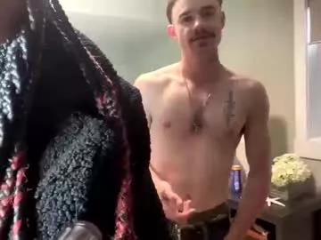 Get enchanted by the vitality and moves of our squirting, brunette and solo webcams. With their steamy costumes and masturbating shows, our gay-couples and nonude cam models are a sight to behold.