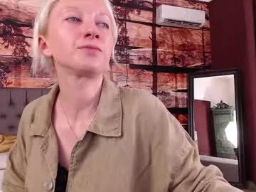 natalie_bitton from Chaturbate