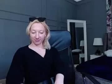 natalie_bitton from Chaturbate