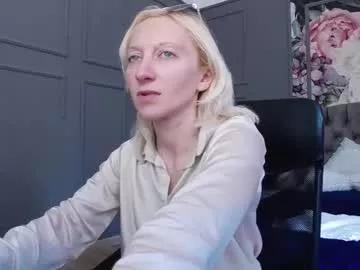 natalie_bitton from Chaturbate