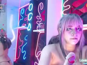 nelly__azumi from Chaturbate