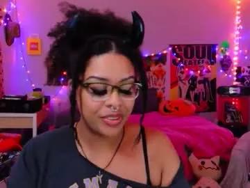 Photos of nintendhoe_ from Chaturbate is Freechat