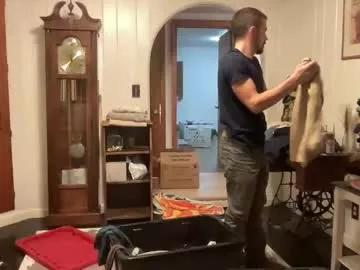 Get enchanted by the vitality and moves of our squirting, brunette and solo webcams. With their steamy costumes and masturbating shows, our gay-couples and nonude cam models are a sight to behold.