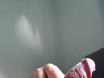 Roge213 webcams show profile image 