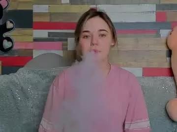 rozzalinaevans from Chaturbate