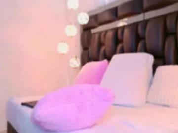 sarahgrey18 from Chaturbate