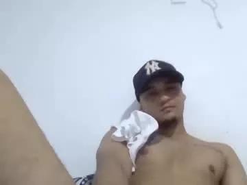 scsexyboy2022 from Chaturbate