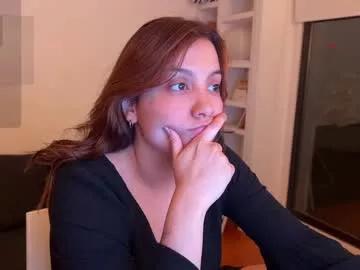 Get enchanted by the vitality and moves of our squirting, brunette and solo webcams. With their steamy costumes and masturbating shows, our gay-couples and nonude cam models are a sight to behold.