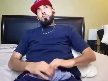 sinn3r702 from Chaturbate