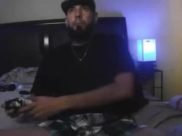 sinn3r702 from Chaturbate
