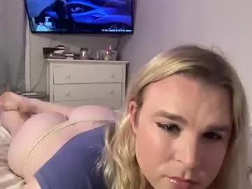 sissywhattt from Chaturbate