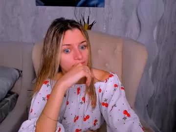 Stellamoorre webcams show profile image 