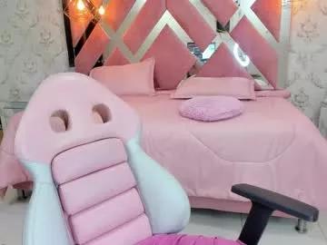 sweetcurvy4u_ from Chaturbate