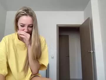 sweetee24 from Chaturbate